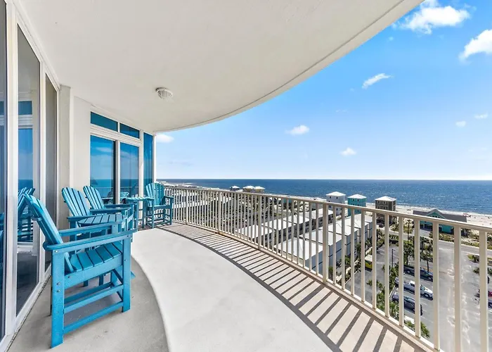 Lagoon Tower 901 Holiday home *